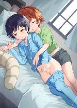 [Commamion] So nervous and unable to sleep,lying next to my childhood friend... page 3